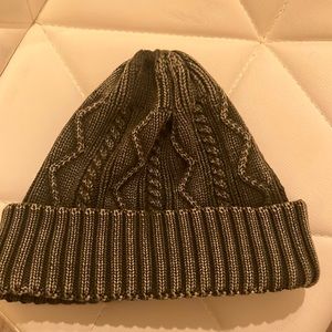 Free people olive beanie cable knit